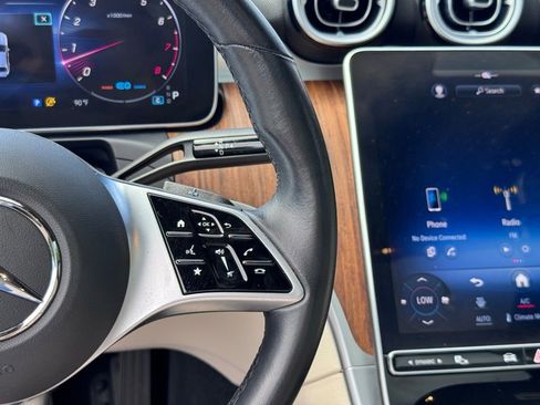 Used 2022 Mercedes-Benz C 300 4MATIC Sedan image 16