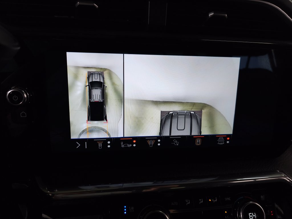 Used 2024 GMC Sierra 3500 Denali w/ Denali Reserve Package AWD/4WD image 29