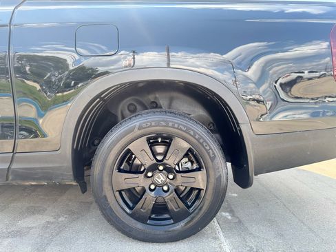 Used 2017 Honda Ridgeline Black Edition image 10