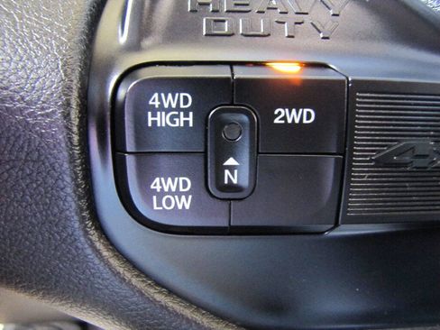 Used 2024 RAM 2500 Laramie w/ Night Edition AWD/4WD image 44