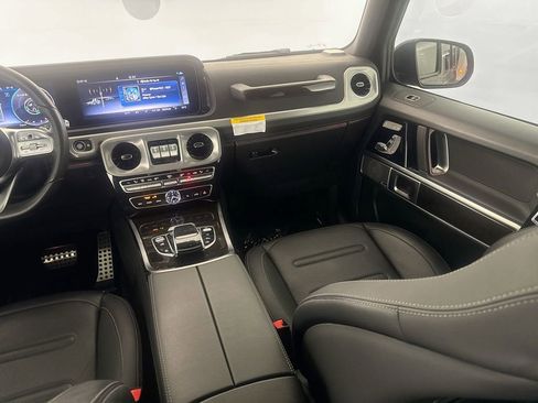 Used 2021 Mercedes-Benz G 550 image 18