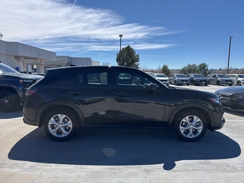 Used 2023 Honda HR-V LX image 6