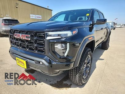 New 2024 GMC Canyon Elevation w/ Elevation Premium Package