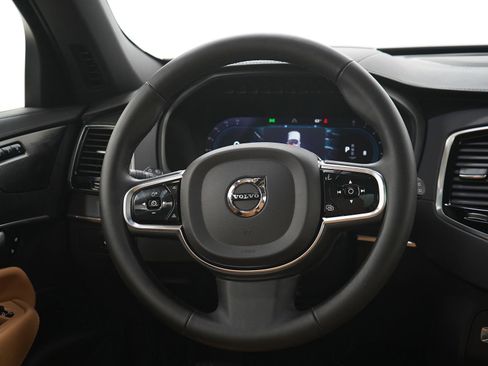 Used 2024 Volvo XC90 B6 Ultimate w/ Protection Package Premier AWD/4WD image 16