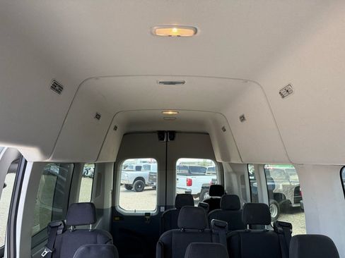 Used 2016 Ford Transit 350 XLT RWD image 23