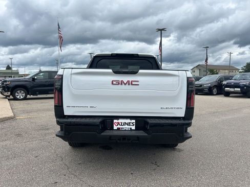 New 2026 GMC Sierra EV Elevation w/ Premium Package image 7