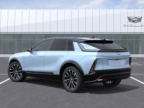 New 2026 Cadillac Lyriq Sport w/ LPO, Floor Liner Package AWD/4WD image 34