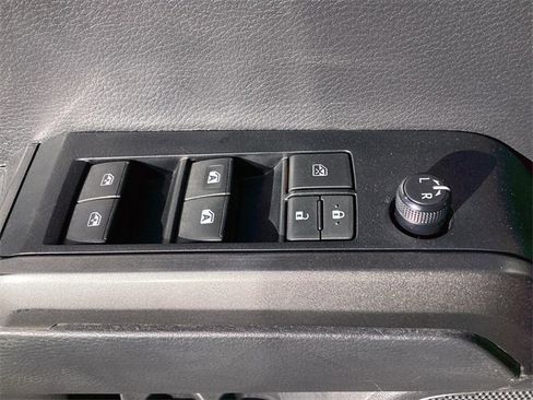 Used 2022 Toyota Tacoma TRD Sport image 27