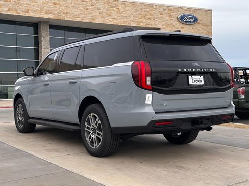 New 2026 Ford Expedition Max Active image 24