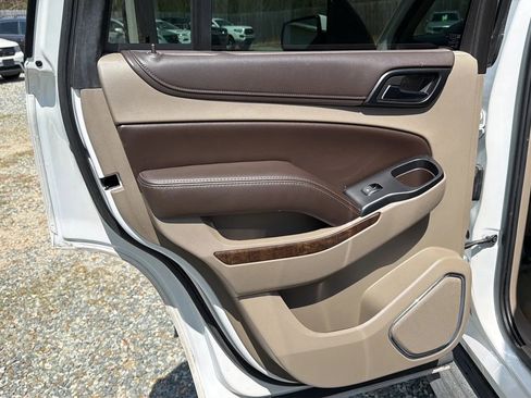 Used 2016 Chevrolet Tahoe LT image 27