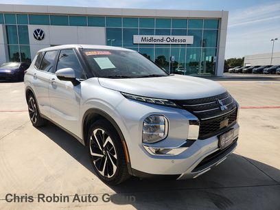 Used 2024 Mitsubishi Outlander SE