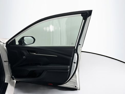 Used 2025 Toyota Camry LE image 33