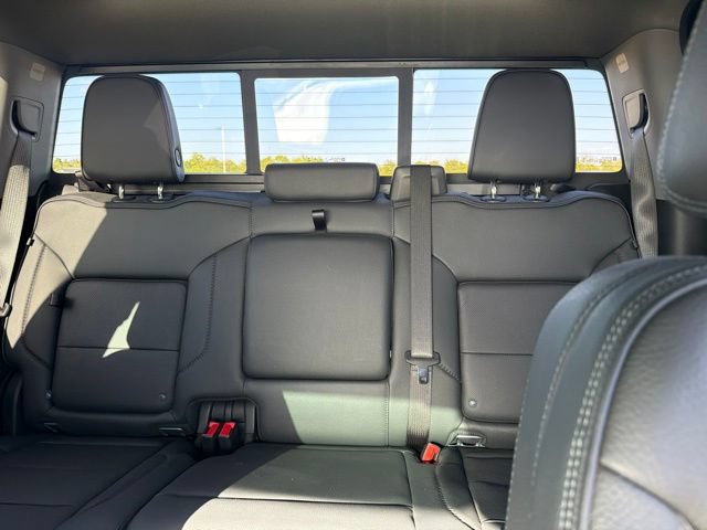 Used 2025 GMC Sierra 1500 Denali AWD/4WD image 15