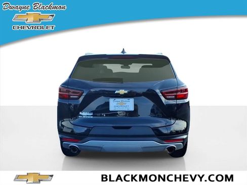 Used 2024 Chevrolet Blazer LT w/ Convenience Package image 4