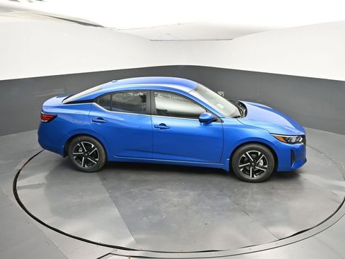 New 2025 Nissan Sentra SV w/ All-Weather Package image 39