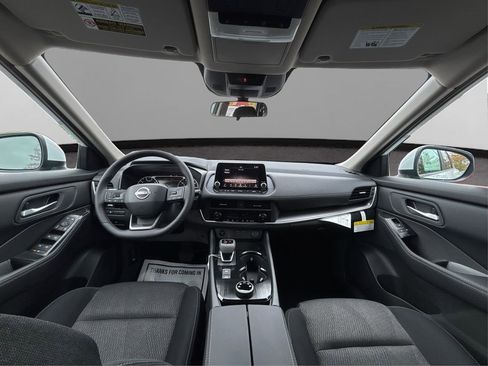 New 2026 Nissan Rogue SV AWD/4WD image 17