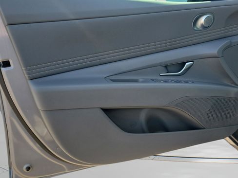 New 2026 Hyundai Elantra SEL Sport Premium FWD image 23