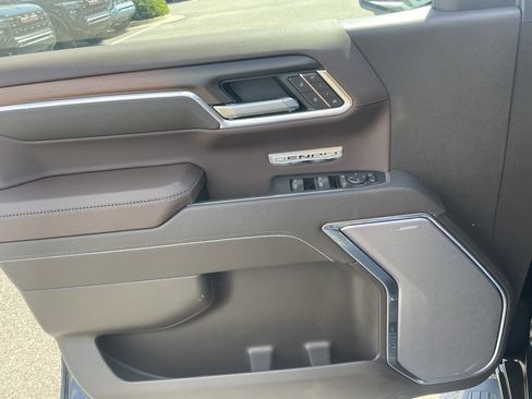 New 2026 GMC Sierra 1500 Denali w/ Technology Package image 23