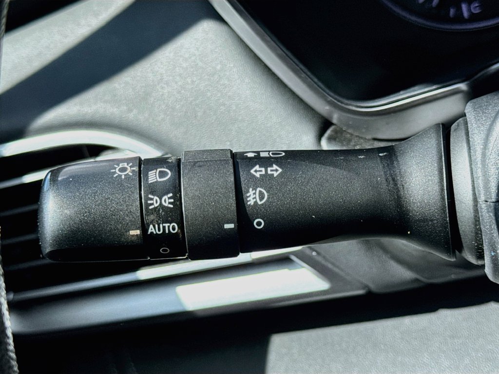 Used 2021 Subaru Outback Limited AWD/4WD image 12