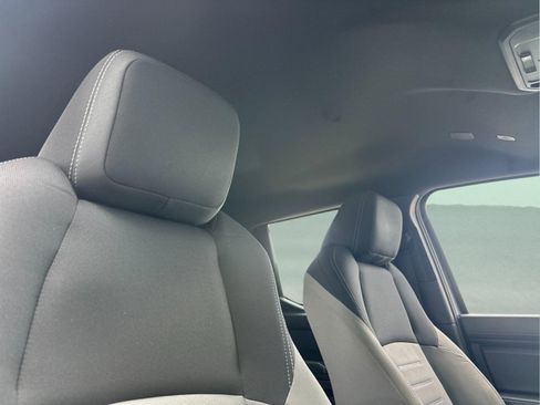 Used 2024 Toyota Tacoma TRD Off-Road w/ TRD Off Road Upgrade Package image 16