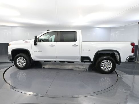 Used 2023 Chevrolet Silverado 2500 LT image 11