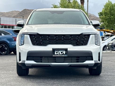 New 2026 Kia Sorento LX image 8