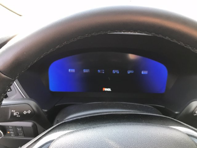 Used 2025 Ford Escape Platinum AWD/4WD image 10