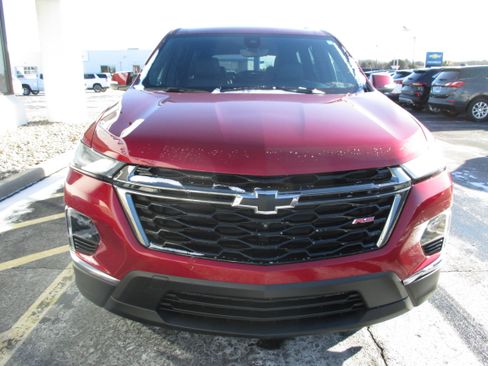 Certified 2023 Chevrolet Traverse RS w/ LPO, Floor Liner Package image 8