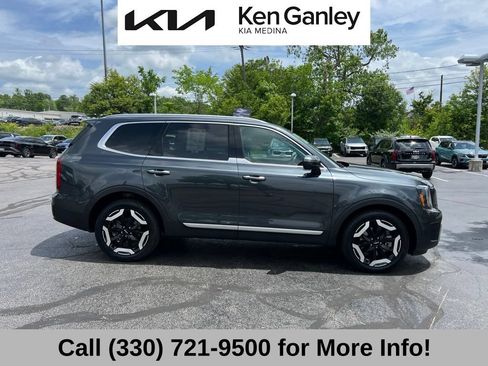 Certified 2024 Kia Telluride S w/ S Sunroof Package AWD/4WD image 8