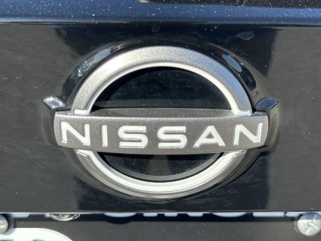 Used 2025 Nissan Kicks SV AWD/4WD image 28
