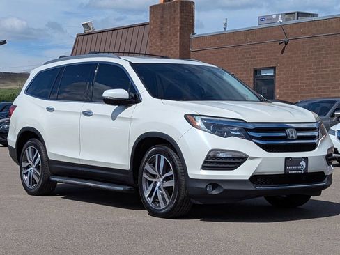Used 2016 Honda Pilot Elite image 6