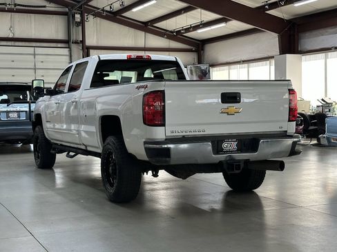 Used 2018 Chevrolet Silverado 3500 LT AWD/4WD image 4