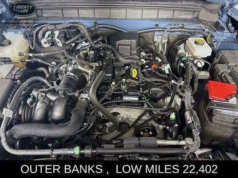 Used 2023 Ford Bronco Outer Banks image 29