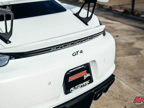 Used 2020 Porsche 718 Cayman GT4 image 33