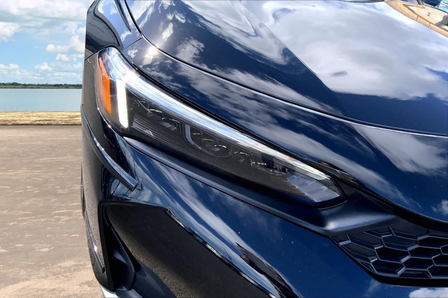 Used 2025 Honda Civic Sport image 31