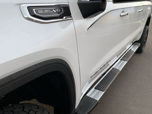 Used 2022 GMC Sierra 1500 SLT w/ SLT Convenience Package image 13