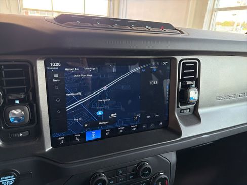 Used 2025 Ford Bronco Badlands AWD/4WD image 28