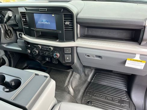 New 2026 Ford F350 XL w/ XL Chrome Package image 19