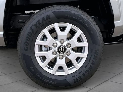 New 2026 Toyota Tacoma SR5 AWD/4WD image 11