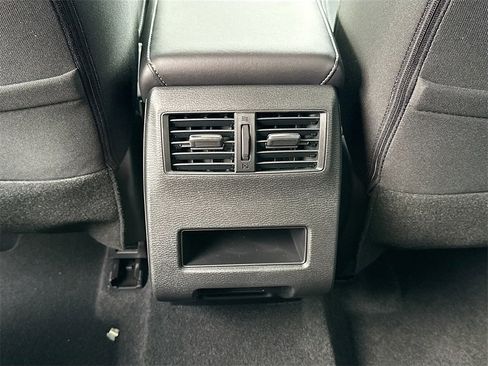 New 2025 Mitsubishi Outlander ES image 25