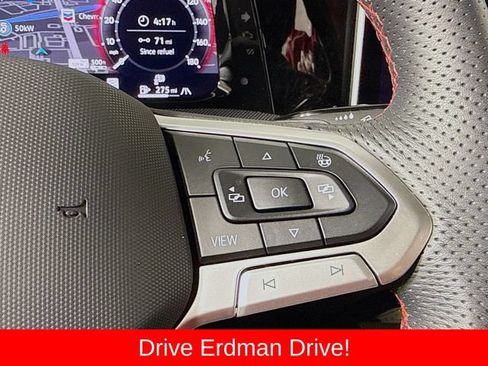 Used 2025 Volkswagen GTI SE FWD image 14