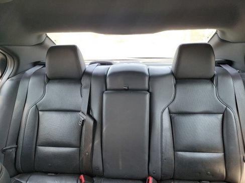 Used 2018 Ford Taurus Limited AWD/4WD image 8