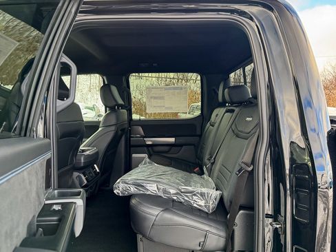 New 2025 Ford F150 Platinum image 28