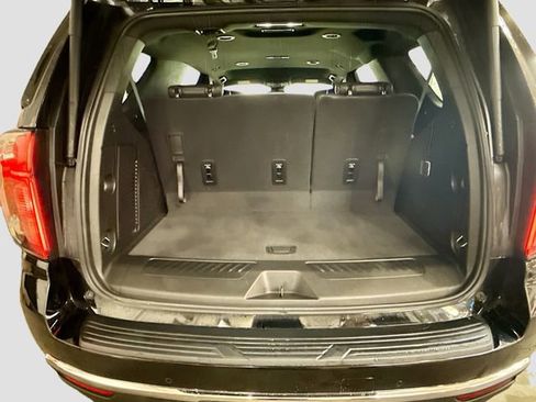 Used 2023 Chevrolet Tahoe LT image 28