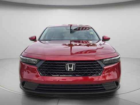 Certified 2024 Honda Accord LX image 5
