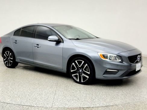 Used 2018 Volvo S60 T5 Dynamic w/ Vision Package AWD/4WD image 3