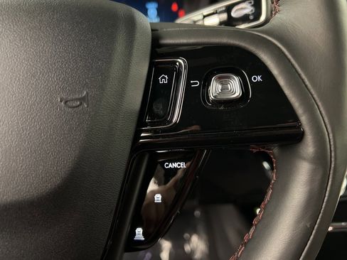 New 2026 Lincoln Corsair Reserve w/ Jet Appearance Package image 18