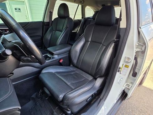 Used 2021 Subaru Outback Limited w/ Tech Package 3 AWD/4WD image 13