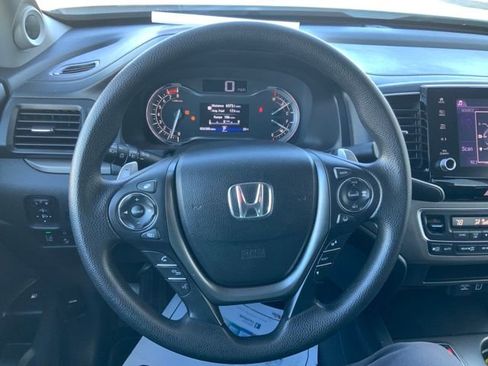 Used 2023 Honda Ridgeline Sport image 19