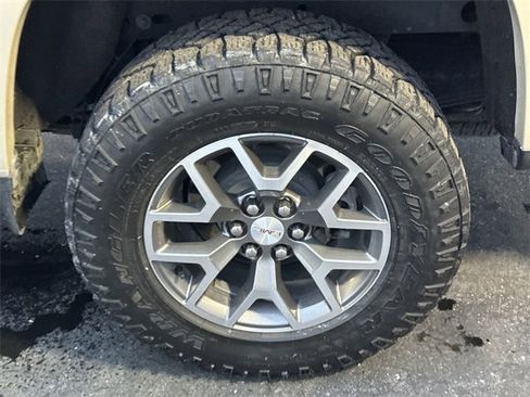 Certified 2022 GMC Canyon AT4 w/ Trailering Package image 31